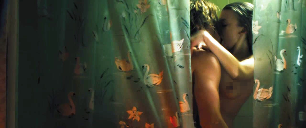 Порноны телефоннан жойыңыз Марина Неелованың жалаңаш суреттері