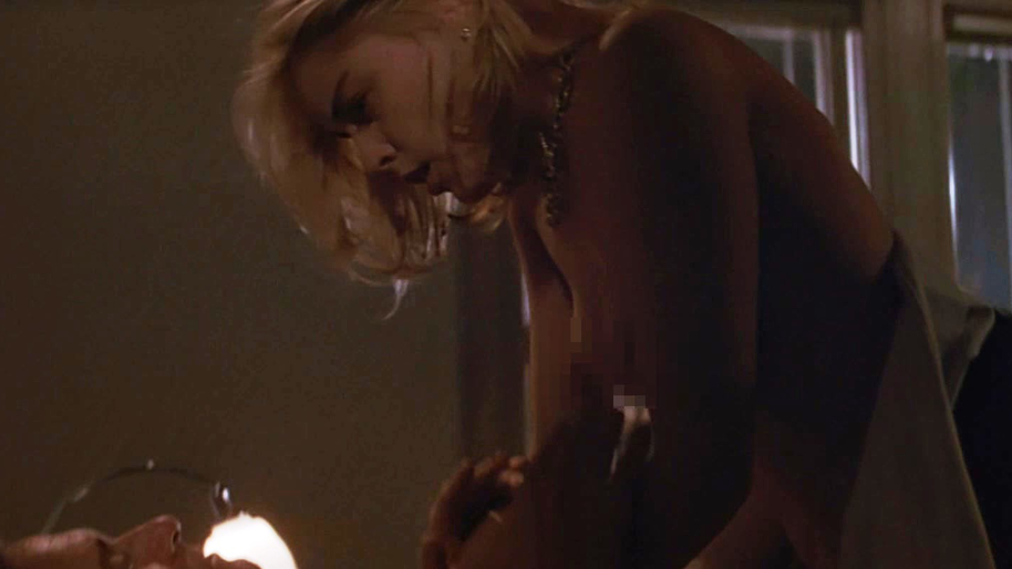 Шикарная секс сцена с голой Шэрон Стоун – Основной инстинкт (1992)