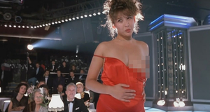 Софи Марсо оголила грудь на шоу – Мои ночи прекраснее ваших дней (1989)