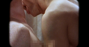 Отеровенная сцена с Джулианной Мур – Ночи в стиле буги (1997)