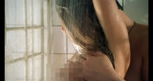 Эротическая сцена с Ольгой Сумской в душе – Я – кукла (2001)